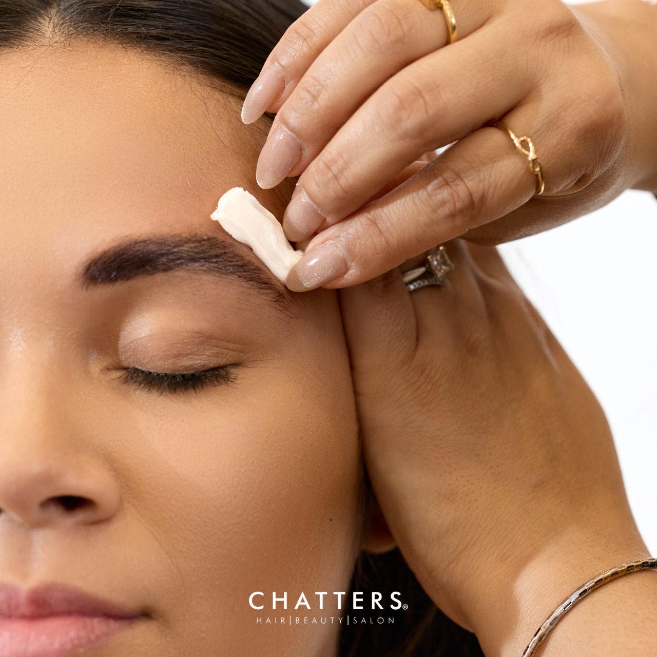Shape Up &amp; Save 50% on Brow Waxing icon